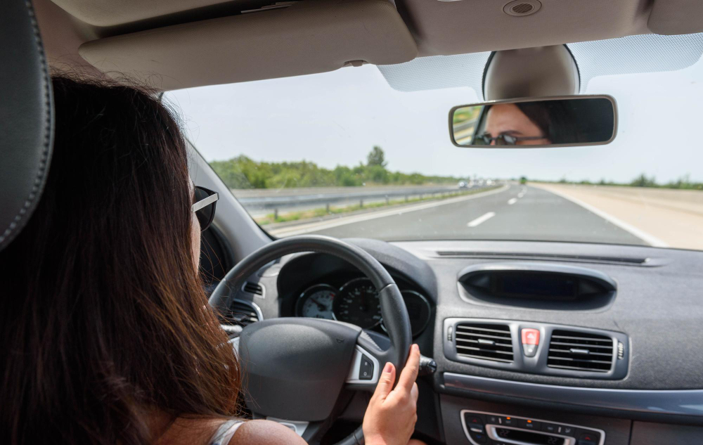Motorway Driving Tips for Beginners: Rules, Overtaking, and Speed Limits in the UK