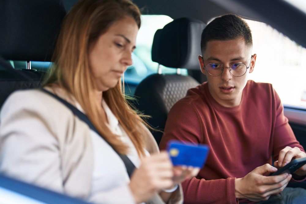 How to Save Money on Driving Lessons Without Compromising Quality