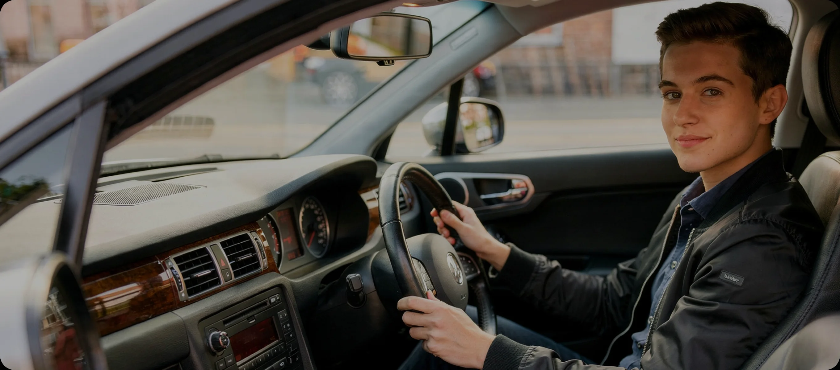 Learner driver at the wheel during an intensive course